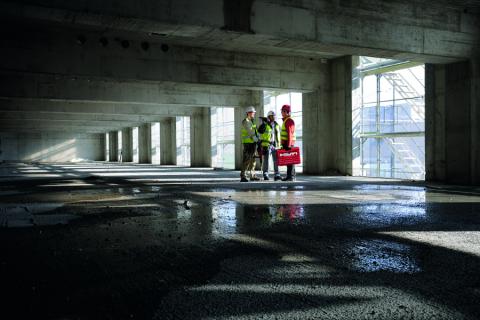 在以下位置获取职业机会和商业信息: Hilti
